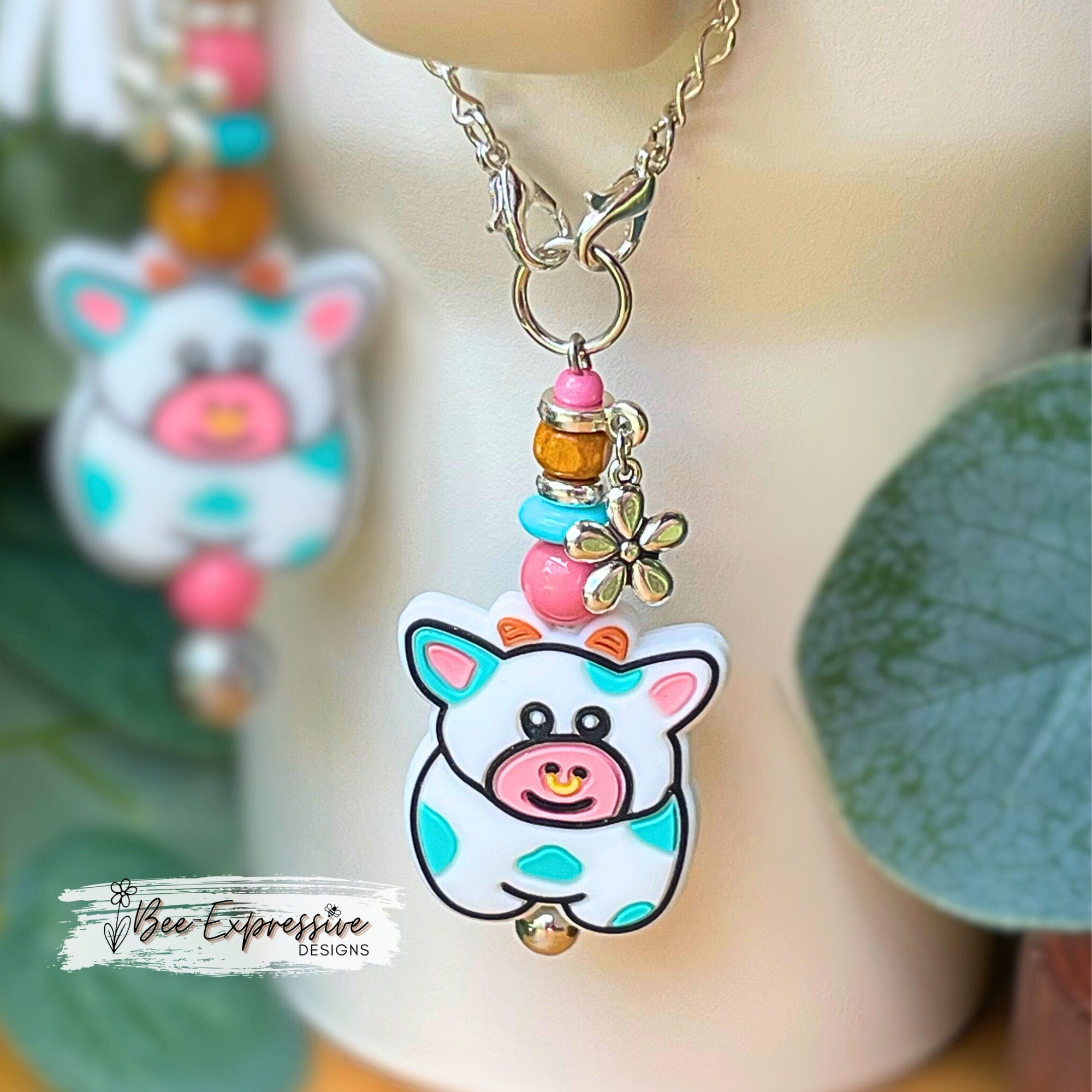 Matching set! A cow keychain & tumbler charm chain! Choose lobster or swivel clasp, acrylic, wood beads, beaded tassel, daisy flower charms!