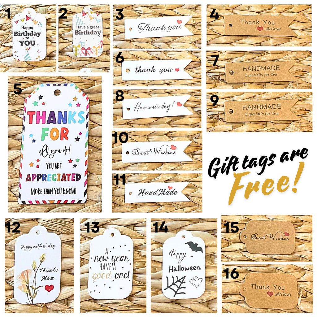 Handmade, silicone daisy flower beaded keychain! Lobster clasp, bead bar, lentils, rhinestone spacers, bead caps, beaded tassel, bee charm