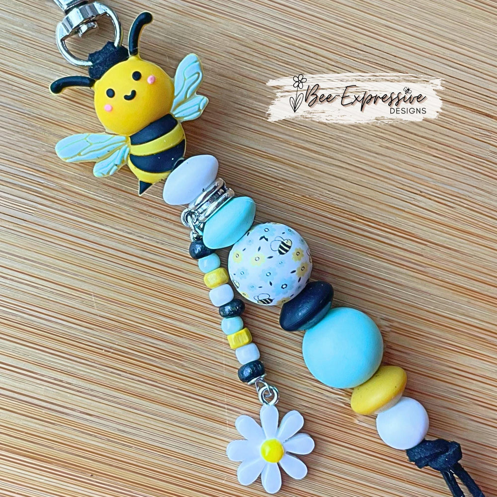 Adorable, handmade 3D BUMBLEBEE keychain or bag chain! Swivel clasp, suede cord, bail tube, silicone, lentils, beaded tassel, daisy charm!