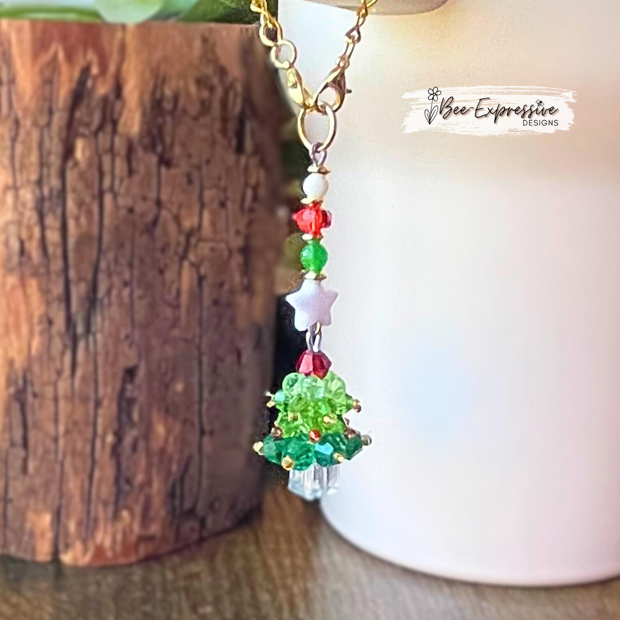 Handmade, beaded CHRISTMAS TREE tumbler charm chain! Chain, lobster clasps, acrylic star, spacers, for straw or handle of Stanley, accessory