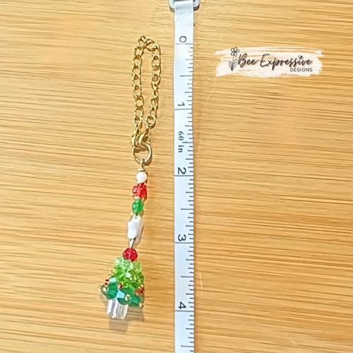 Handmade, beaded CHRISTMAS TREE tumbler charm chain! Chain, lobster clasps, acrylic star, spacers, for straw or handle of Stanley, accessory