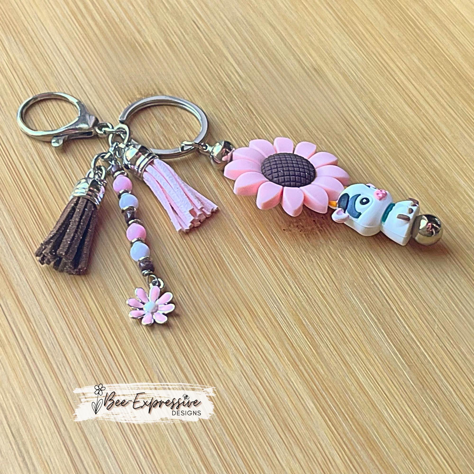 Handmade, silicone 3D COW & pink SUNFLOWER bead keychain! Lobster clasp, bead bar, acrylic beads, beaded tassel with pink daisy charm!