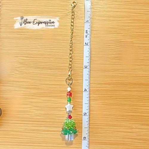 Handmade, beaded CHRISTMAS TREE tumbler charm chain! Chain, lobster clasps, acrylic star, spacers, for straw or handle of Stanley, accessory