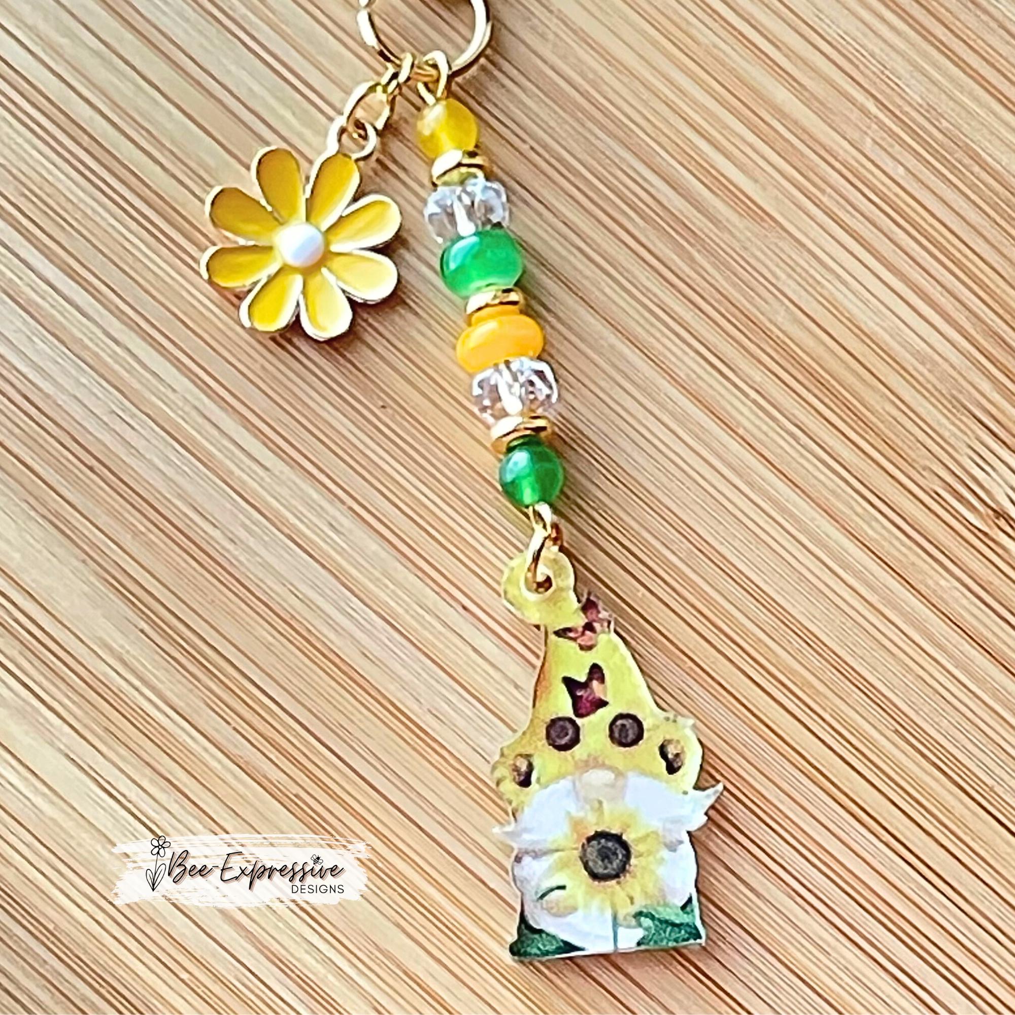GNOME, sunflower, tumbler charm chain! Lobster clasps, gold toned, metal daisy flower charm, sunflower acrylic gnome charm, & acrylic beads