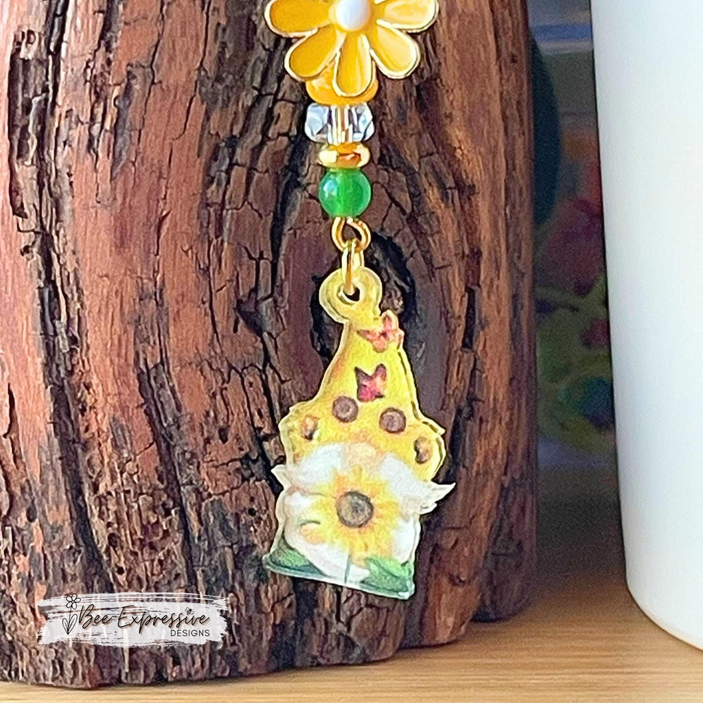GNOME, sunflower, tumbler charm chain! Lobster clasps, gold toned, metal daisy flower charm, sunflower acrylic gnome charm, & acrylic beads