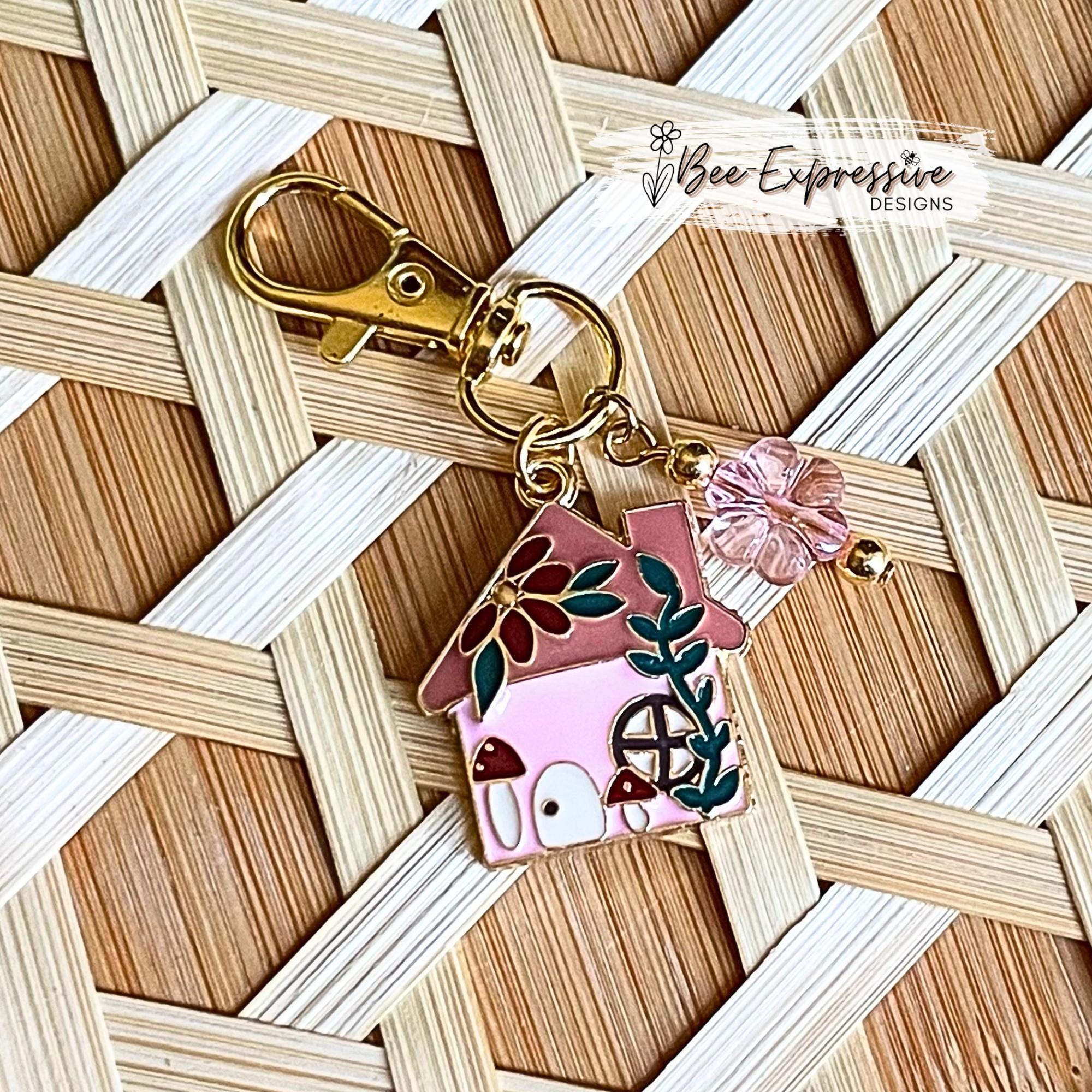 Cottage Charms, Keychain or Tumbler Chain:  Swivel clasp, flower tassel